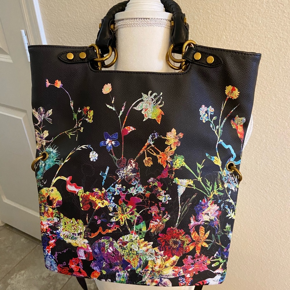 Elliott Lucca Artisan Lara Fold-over Tote Black